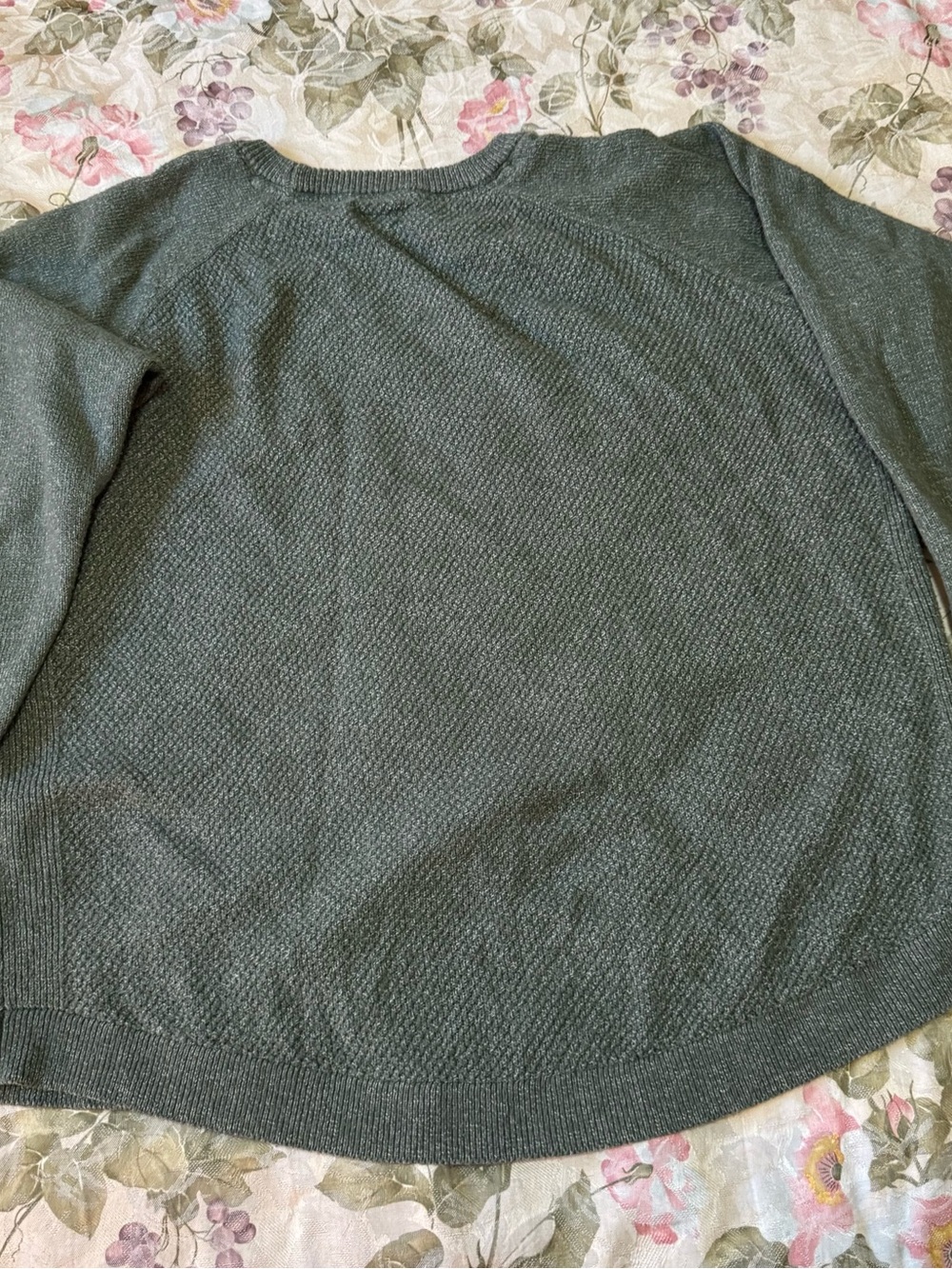 Market & Spruce Sage Green Textured Knit Tunic Sweater 1X Button Shoulder - Picture 7 of 7